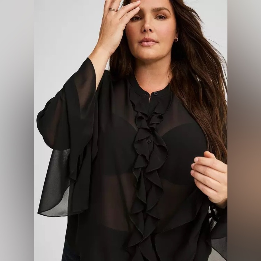 NWOT Chiffon Ruffle Front Shirt